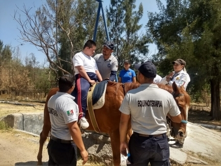 Iniciadores de Programa Piloto con  Academia de Policia